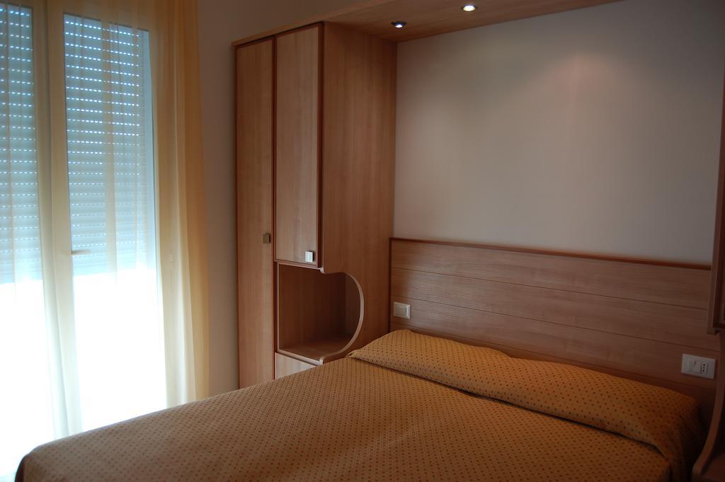 Hotel Massimo Cervia Phòng bức ảnh
